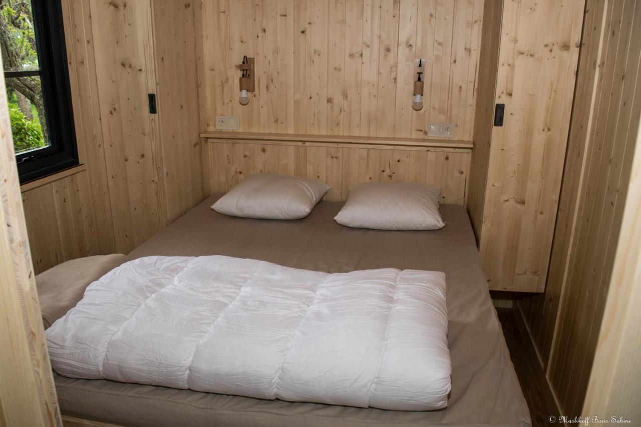 Hotel Camping Le Mouliat à Moncrabeau Extérieur photo