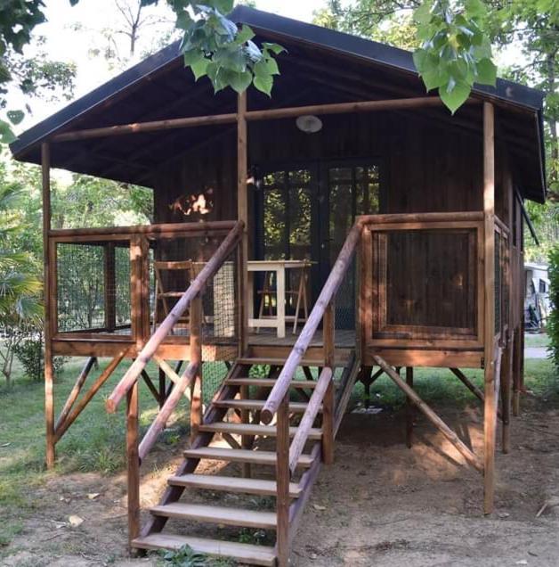 Hotel Camping Le Mouliat à Moncrabeau Extérieur photo