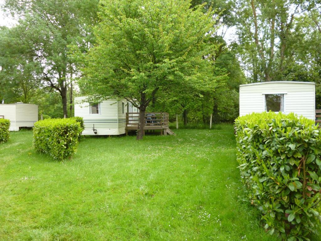 Hotel Camping Le Mouliat à Moncrabeau Chambre photo